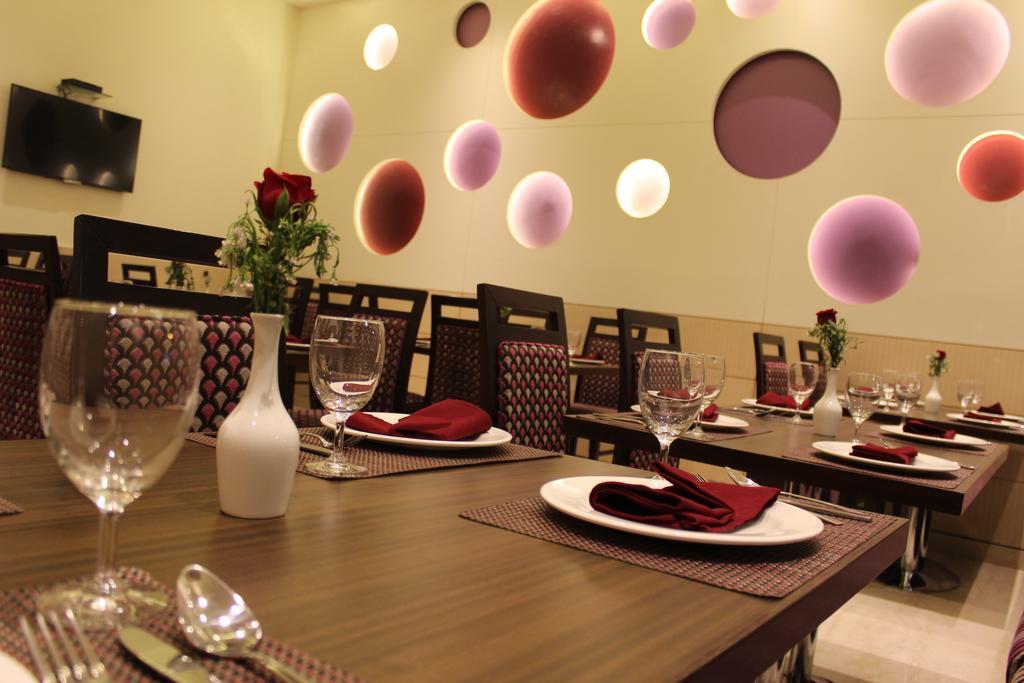 Amrapali Grand Hotel New Delhi